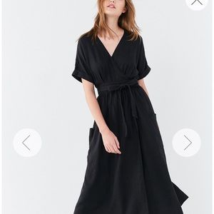 uo gabrielle linen midi wrap dress black